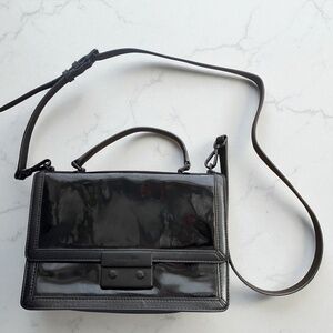 Michael Kors Black Patent Leather Crossbody/Top Handle Bag – Chic & Versatile